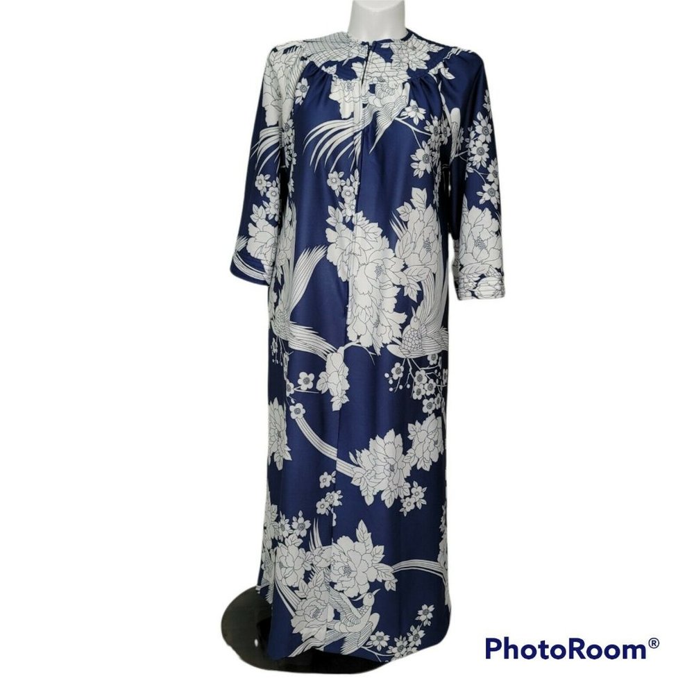 Vintage 70s 80s Blue White Tropical Floral Muumuu Zip Housecoat Kaftan Nightgown